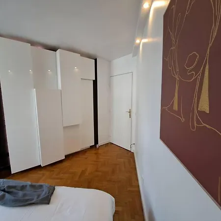 Apartment Aux Portes De Paris Et 5 Minutes Du Metro Charenton-le-Pont
